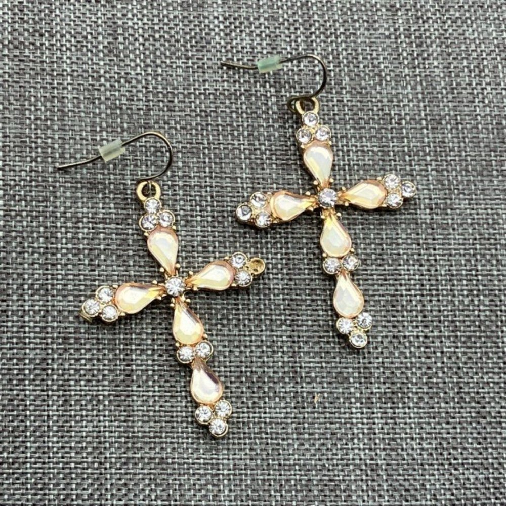 FOREVER 21 Earrings Pierced Cross Dangle Peach Pink Rhinestone Gold Barbie Glam